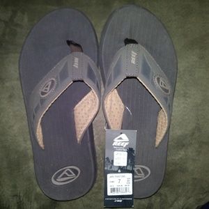 Reef Phantom Flip Flops Mens sz 7 NWT